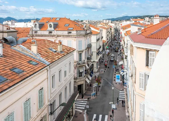 Luxury Penthouse 120 M2 In The Heart Of Cannes
